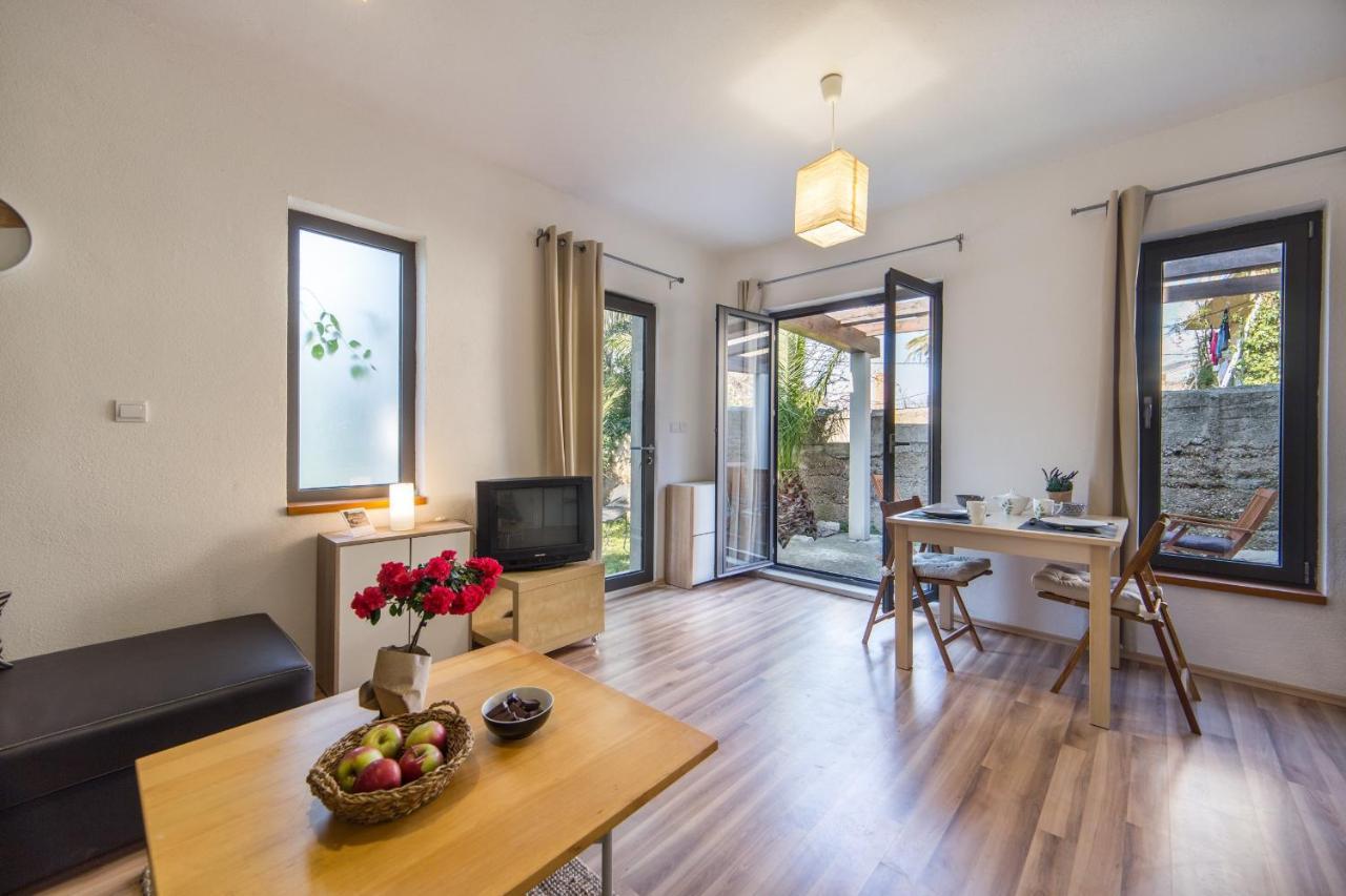 Apartment Peaceful Oasis Makarska Dış mekan fotoğraf
